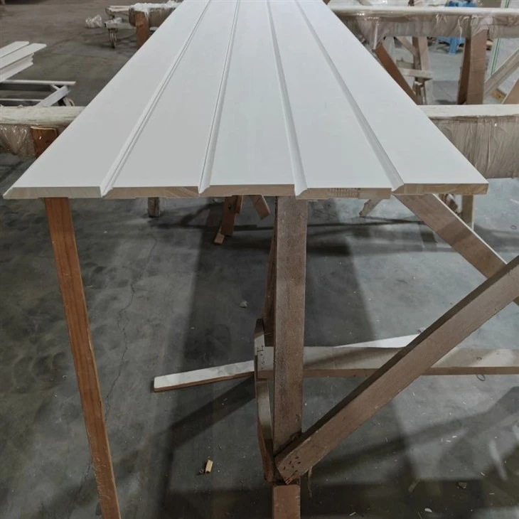 White Gesso Coated FJ Wooden Trim Mouldings Base Boards For The Floor